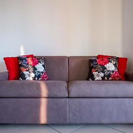 Residenza Oleandro Leilighet Desenzano del Garda Eksteriør bilde