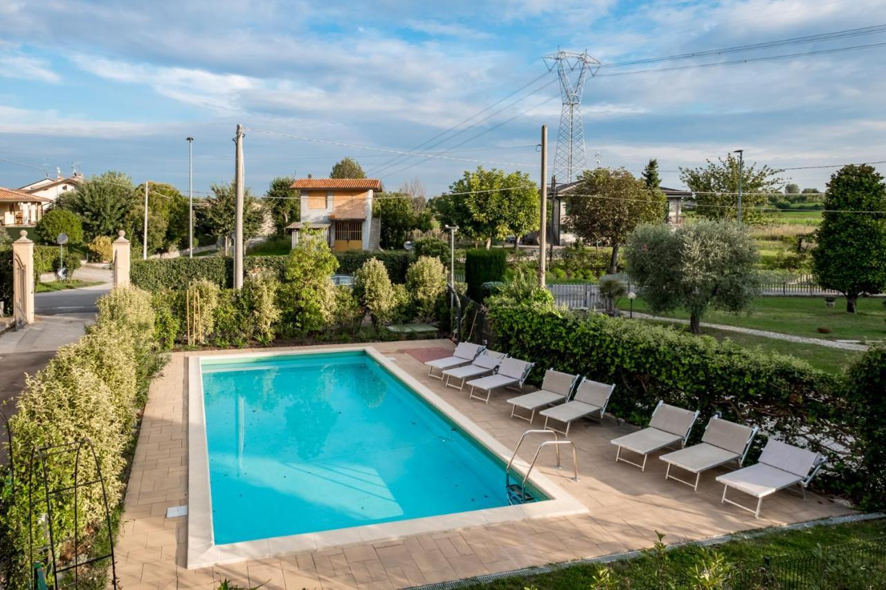 Residenza Oleandro Leilighet Desenzano del Garda Eksteriør bilde