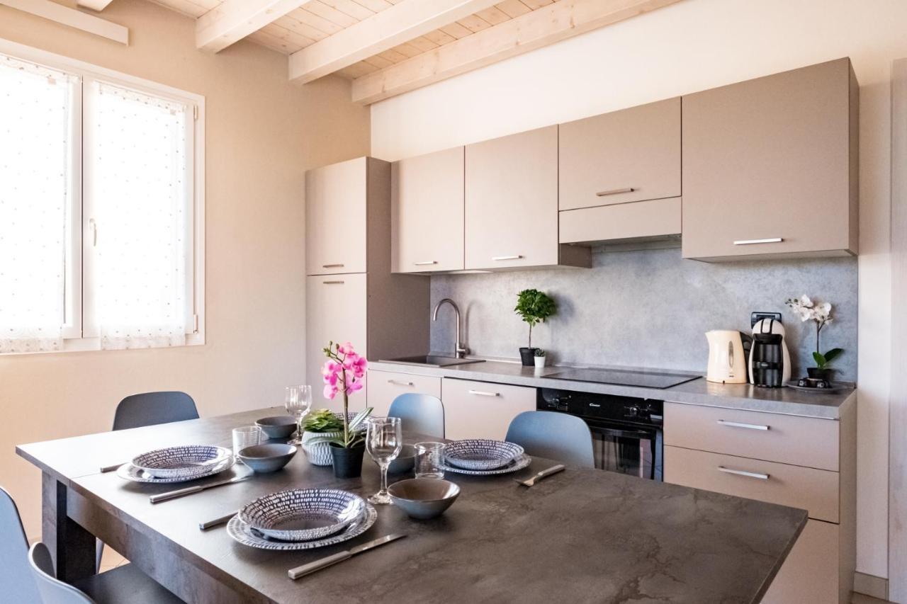 Residenza Oleandro Leilighet Desenzano del Garda Eksteriør bilde