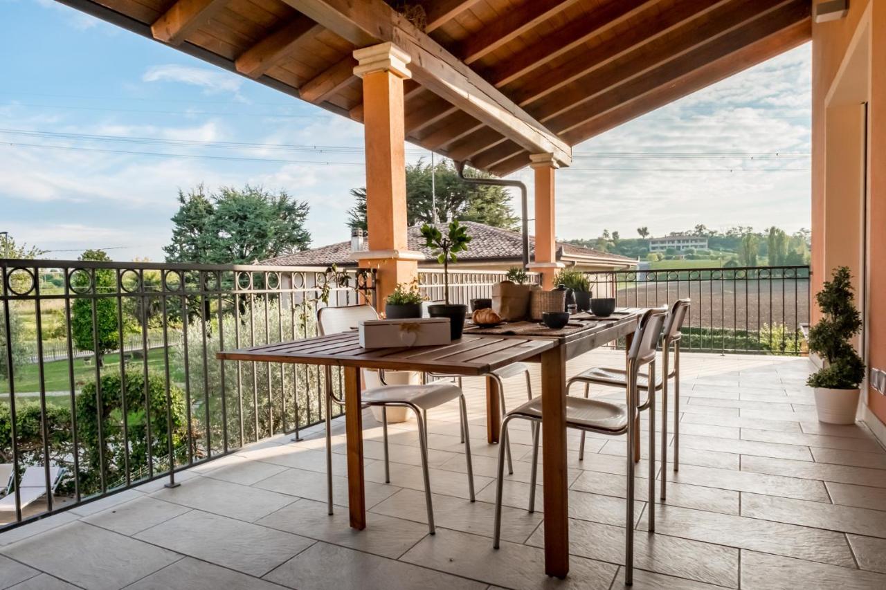 Residenza Oleandro Leilighet Desenzano del Garda Eksteriør bilde
